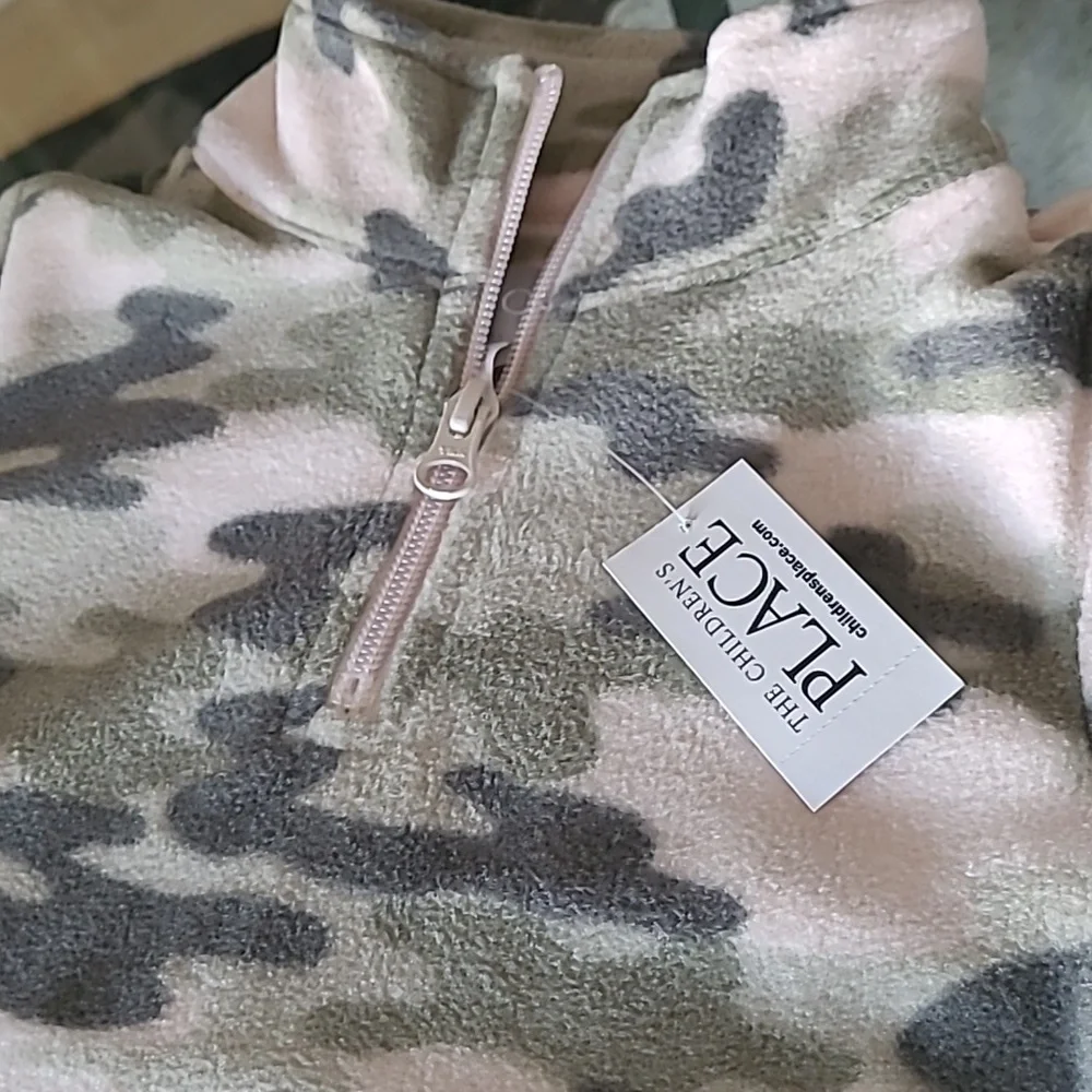 The Children's Place Camouflage Fleece Polo Top ❤️